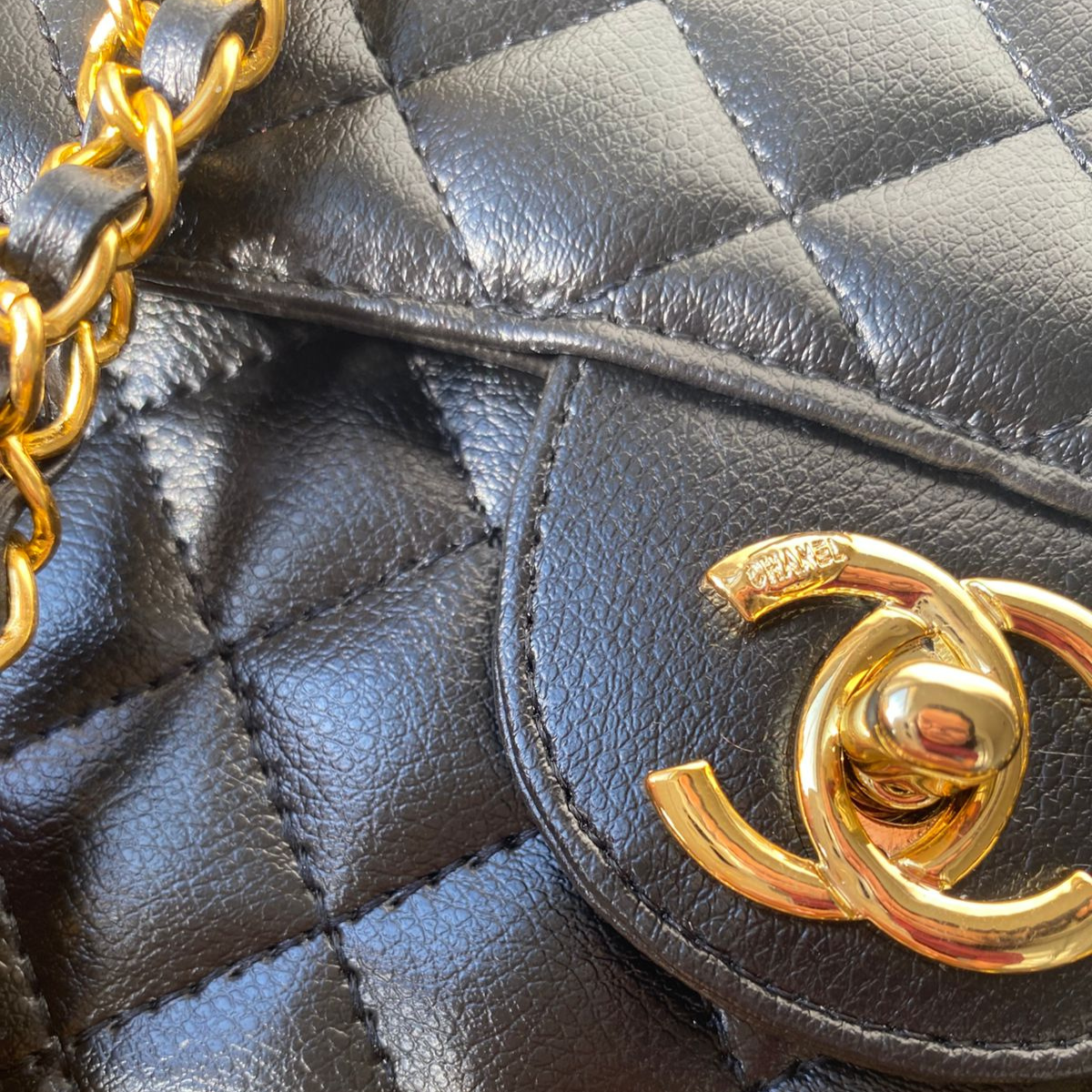 CH Classic Klappenhandtasche