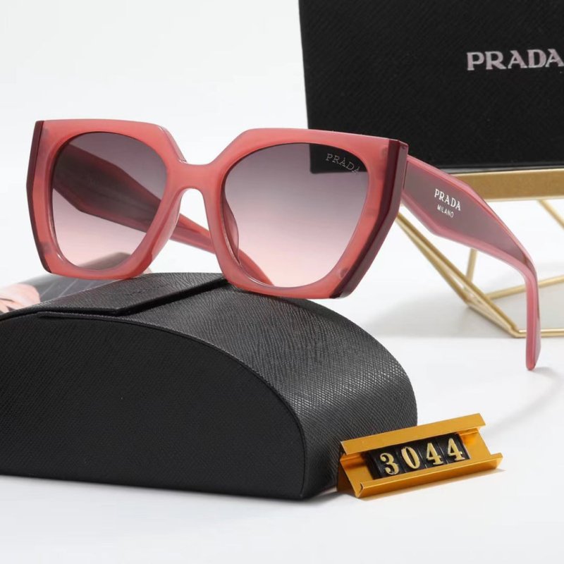 PR Classic Ultra-Light Rectangular Sunglasses